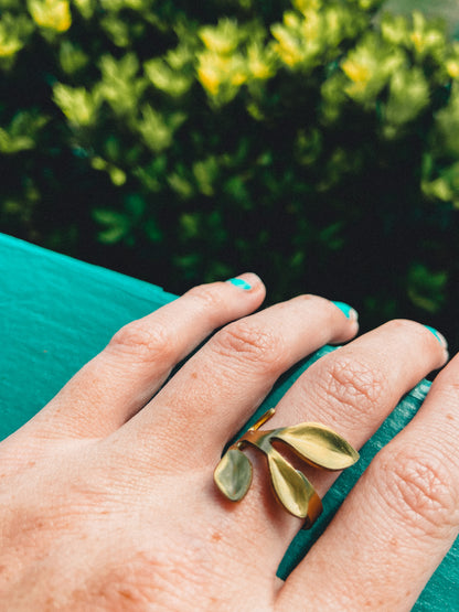 Heliconia Ring